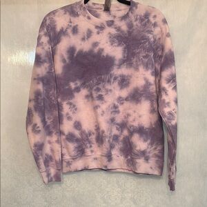 Gildan Purple Tie-Dye Sweatshirt